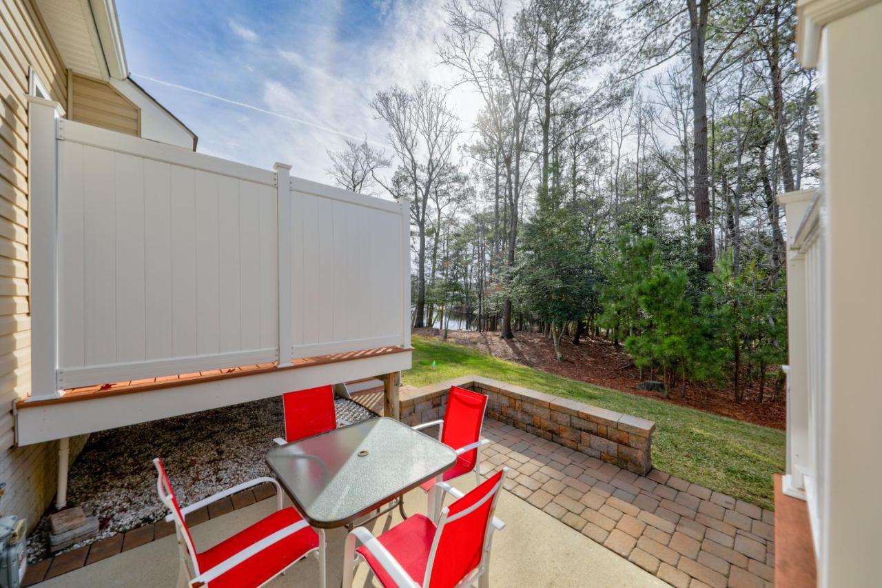 Grande At Canal Pointe 37502 Worcester Dr Holiday home *