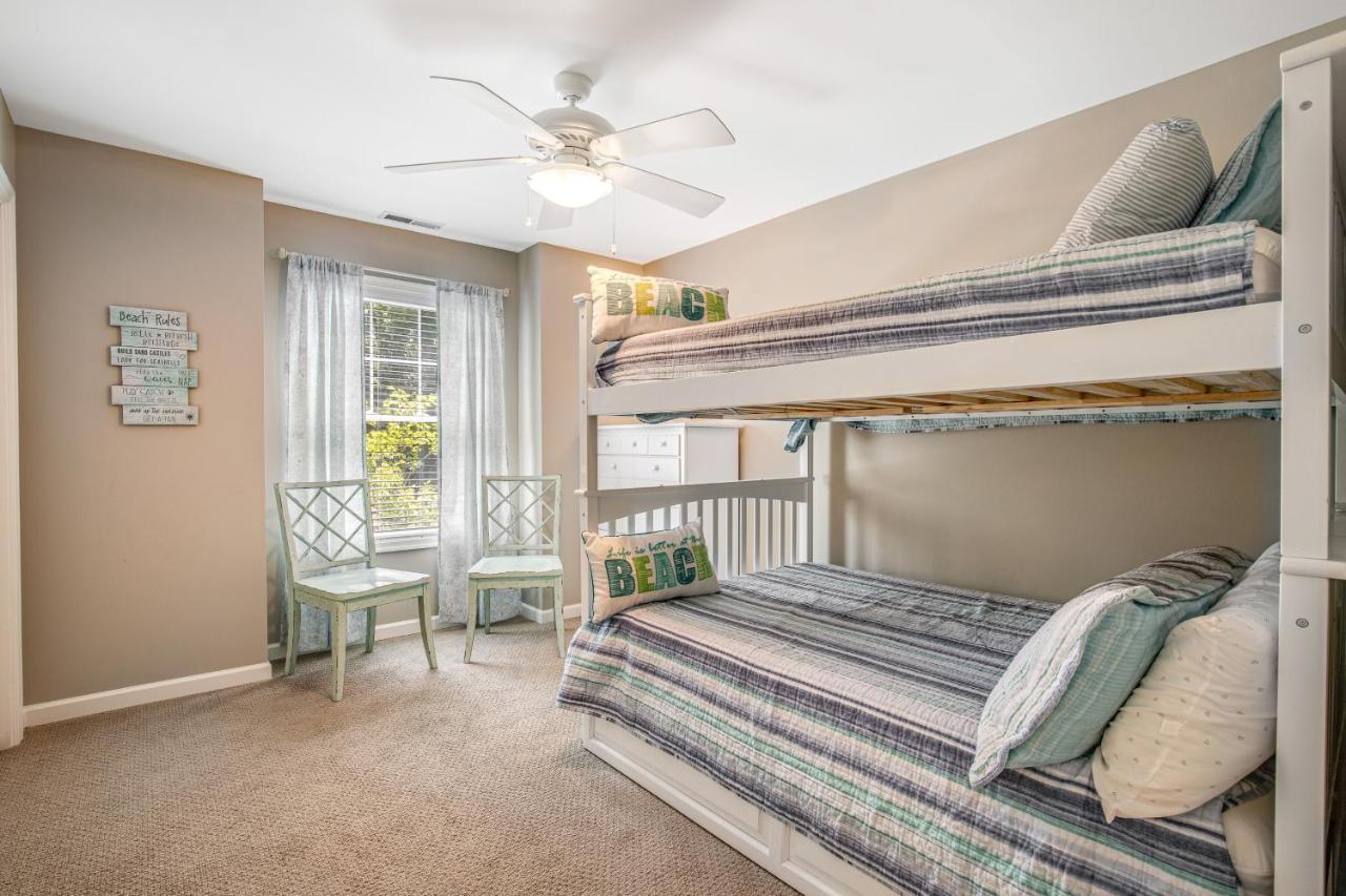 Oyster Bay --- 37500 Kaitlyn Dr Unit #23 Holiday home