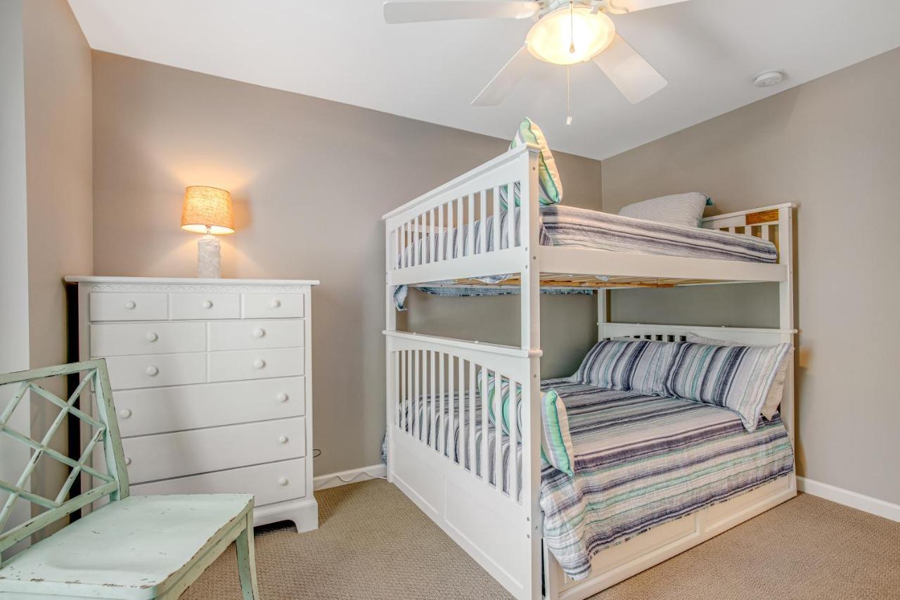 Oyster Bay --- 37500 Kaitlyn Dr Unit #23 Holiday home *