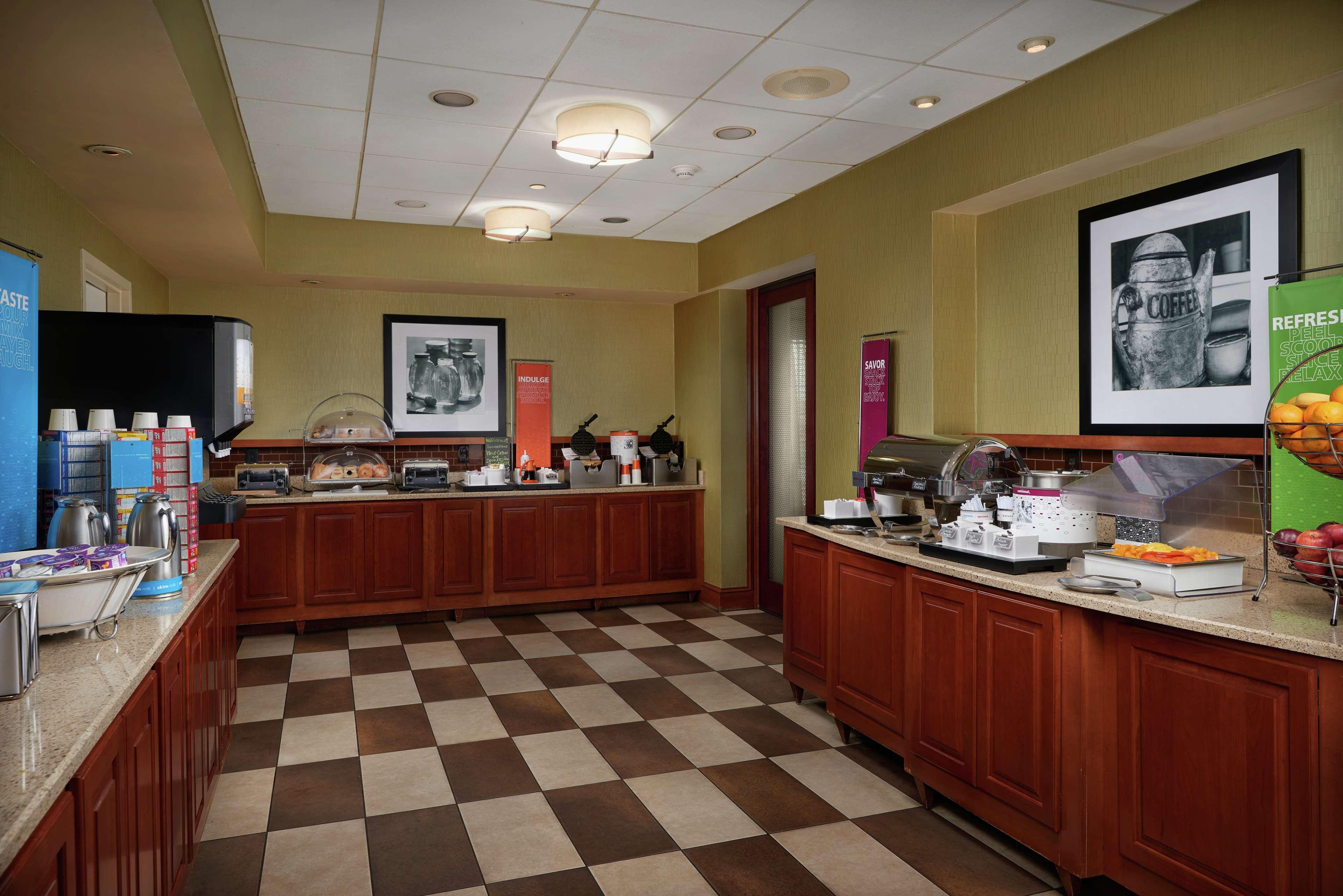 Hampton Rehoboth Hotel