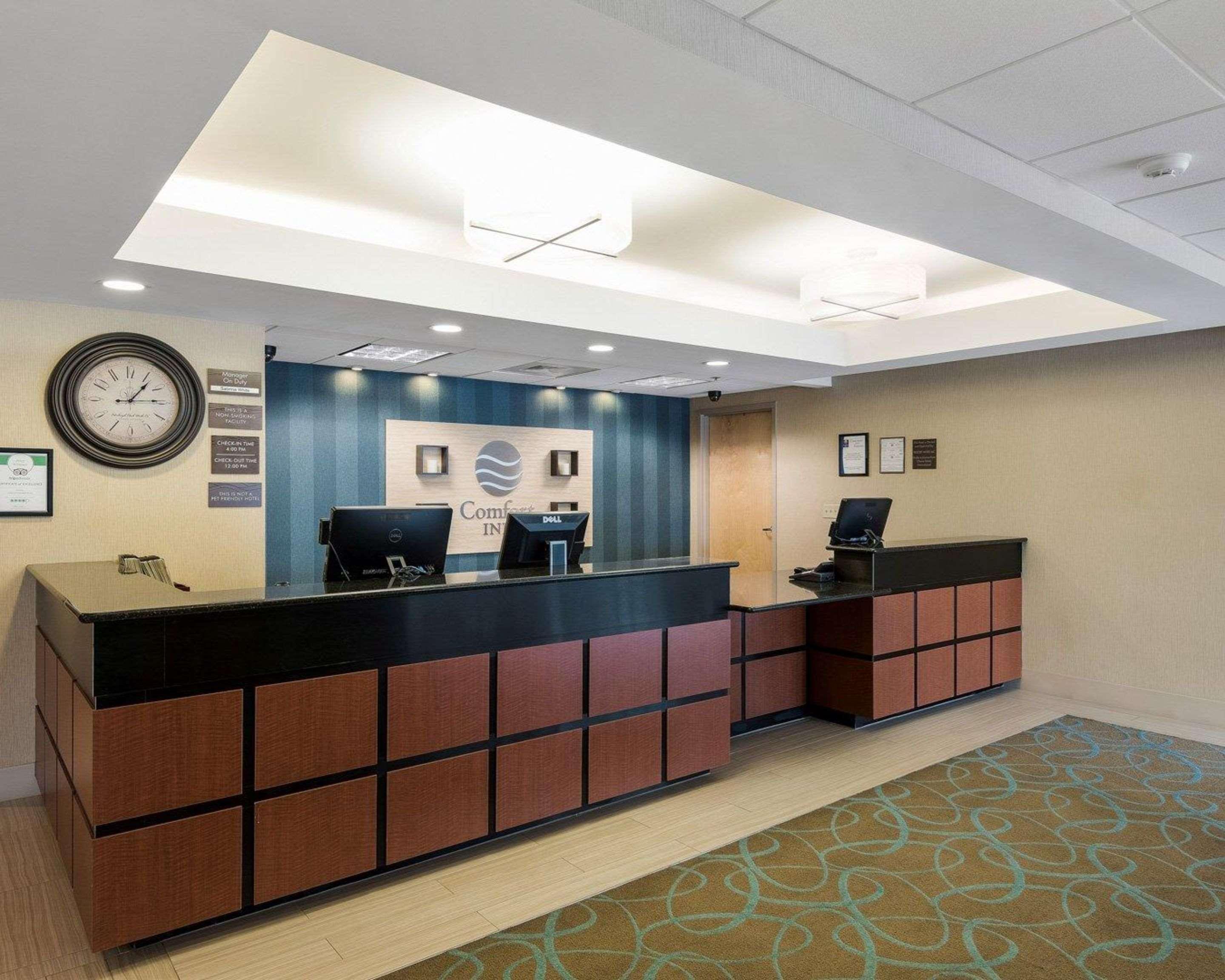 Comfort Rehoboth 3*