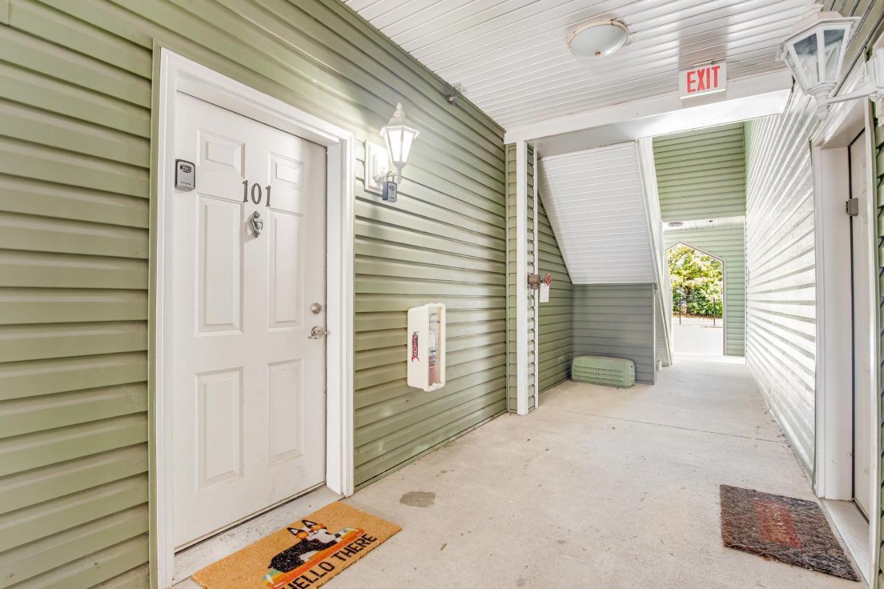 Sandpiper Village --- 35552 E Atlantic Cir #101 *