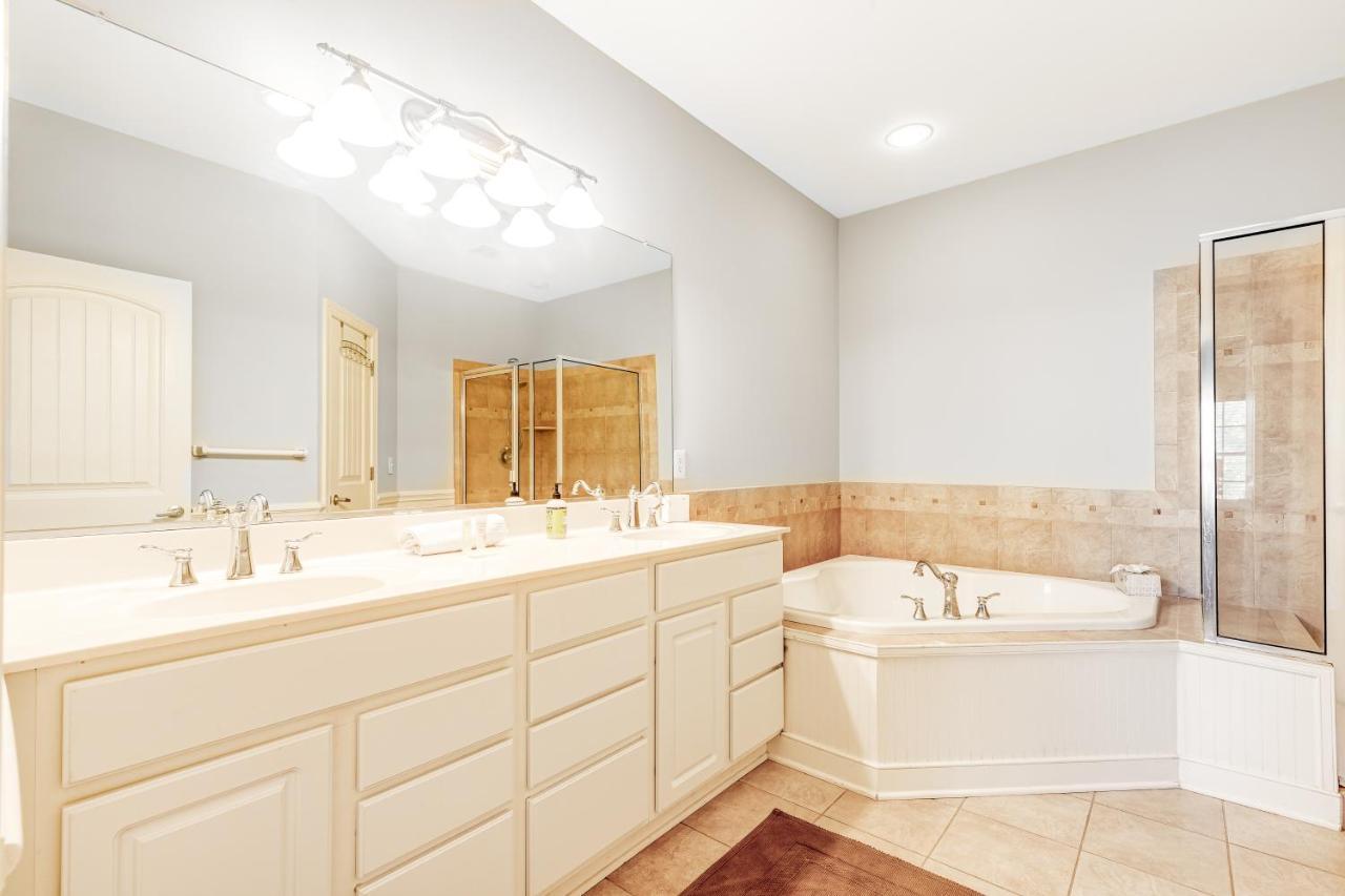 Sawgrass At White Oak Creek - 21101 Laguna Dr