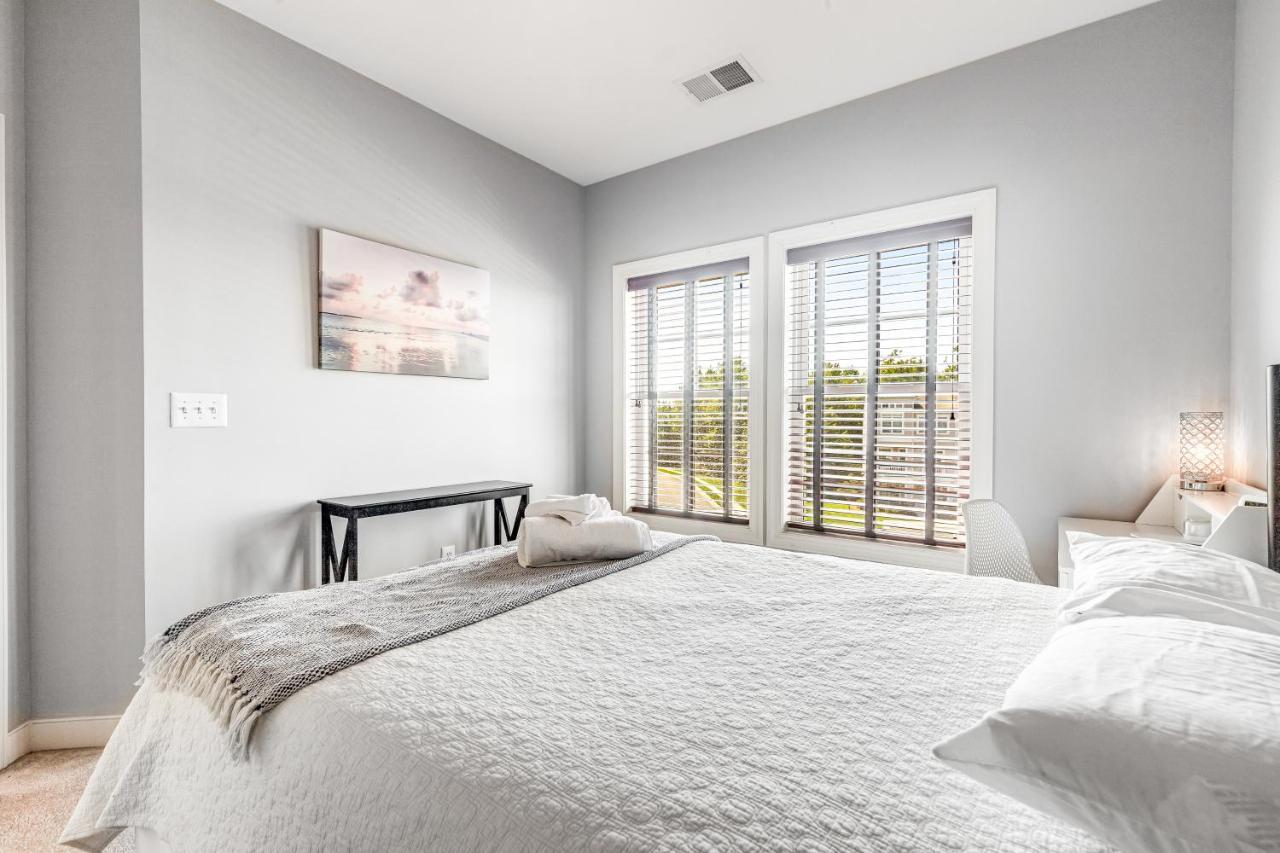 Holiday home Sawgrass At White Oak Creek - 21101 Laguna Dr *