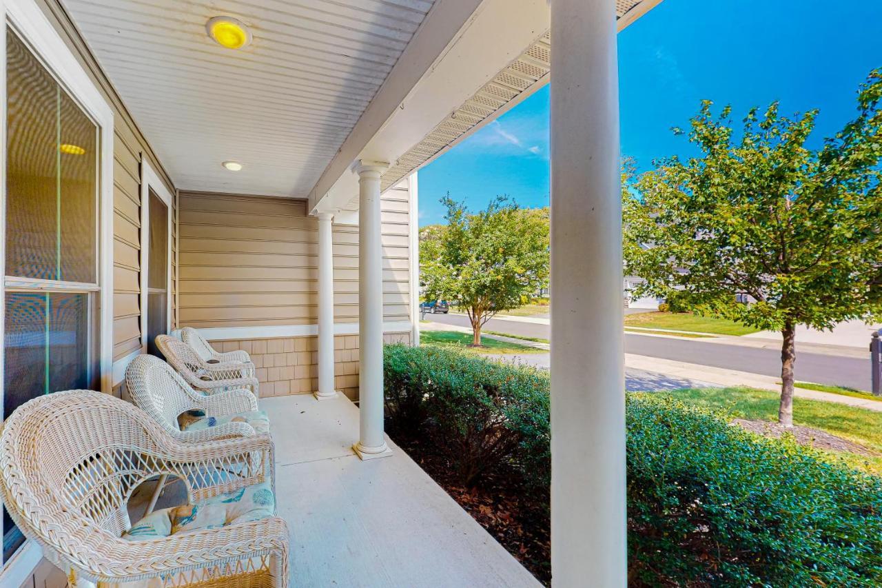 Holiday home Grande At Canal Pointe 37484 Liverpool Ln