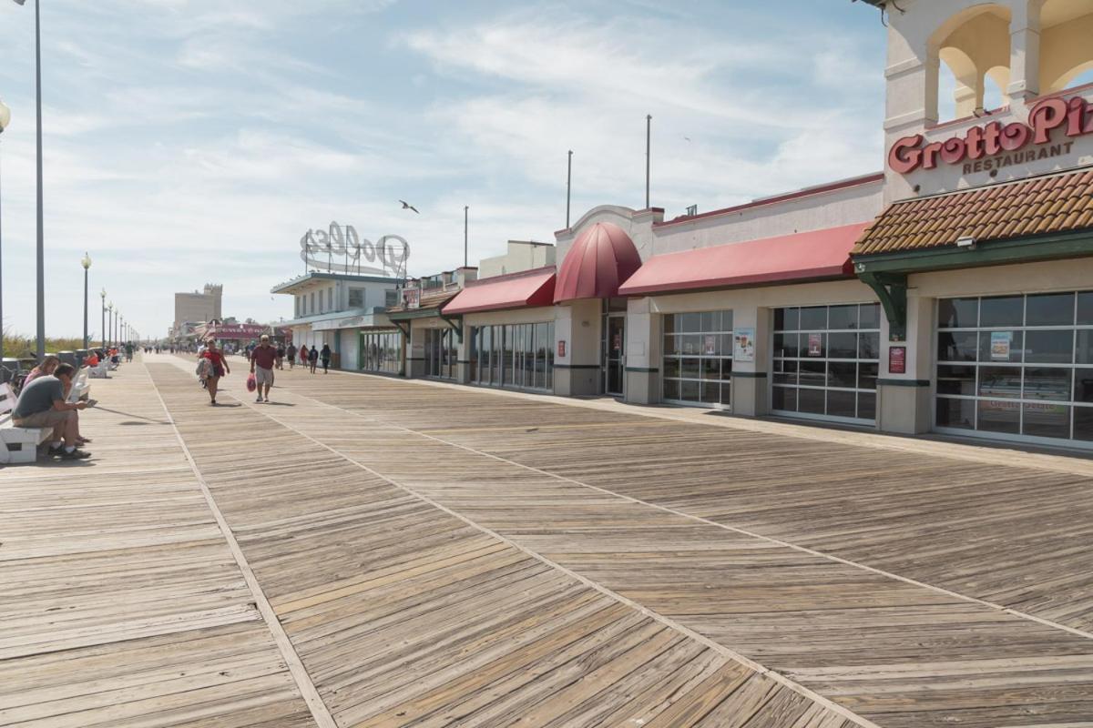 Admiral On Baltimore Rehoboth Beach