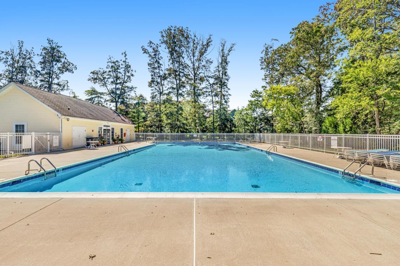 Holiday home Grande At Canal Pointe 37502 Worcester Dr