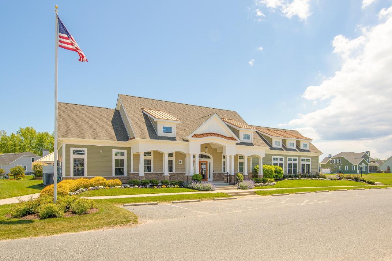 Sawgrass At White Oak Creek - 35730 Carmel Terrace *
