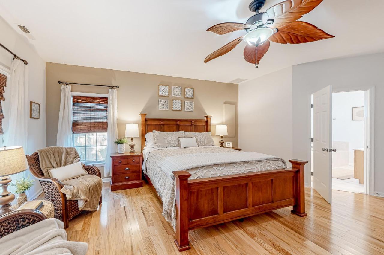 Breezewood 139 Whisperwood Ln *
