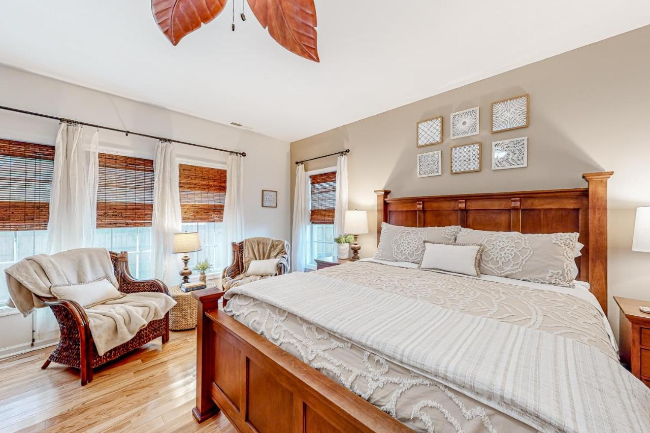 Breezewood 139 Whisperwood Ln *