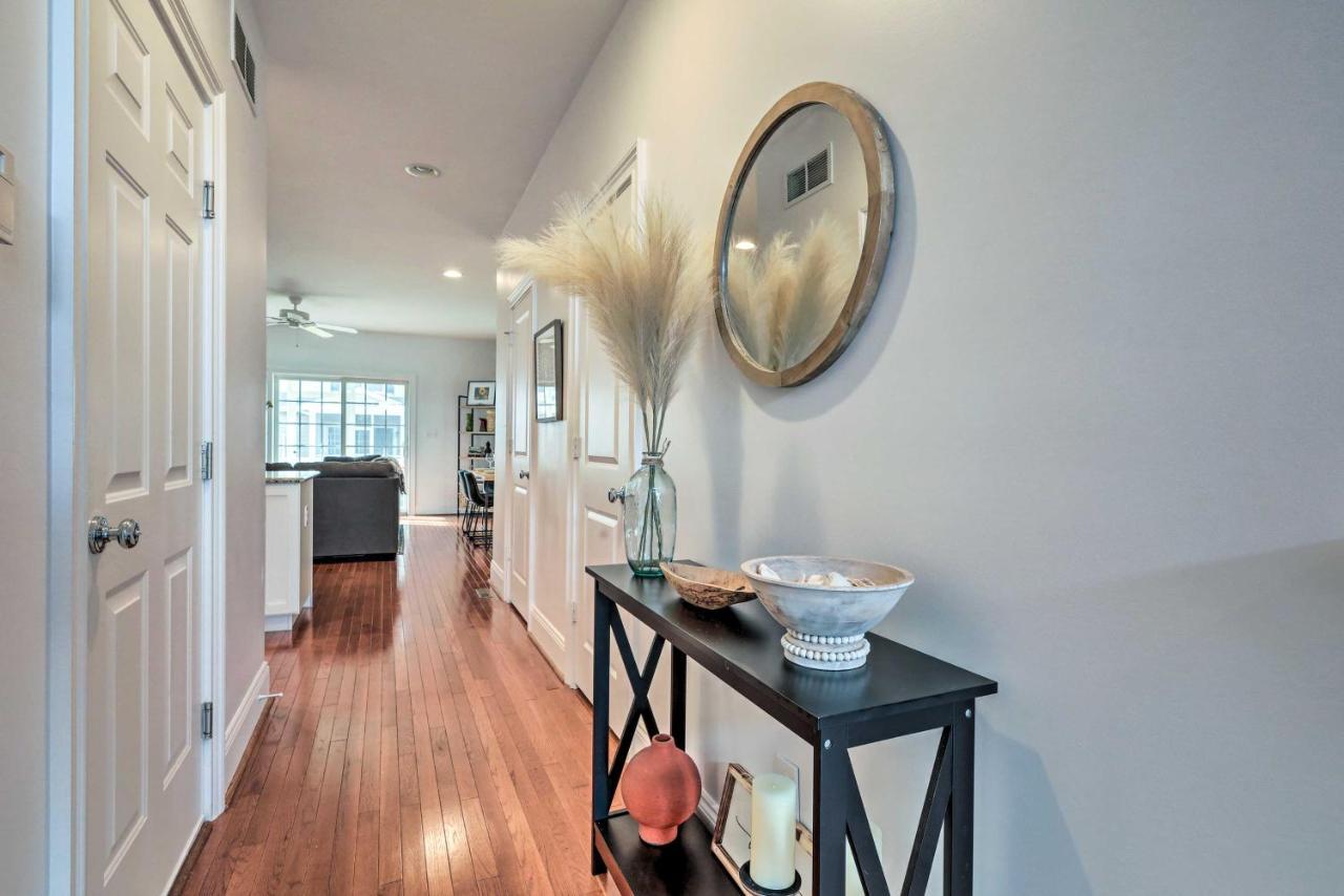 Holiday home Rehoboth Townhome With Porch And Pool Access *