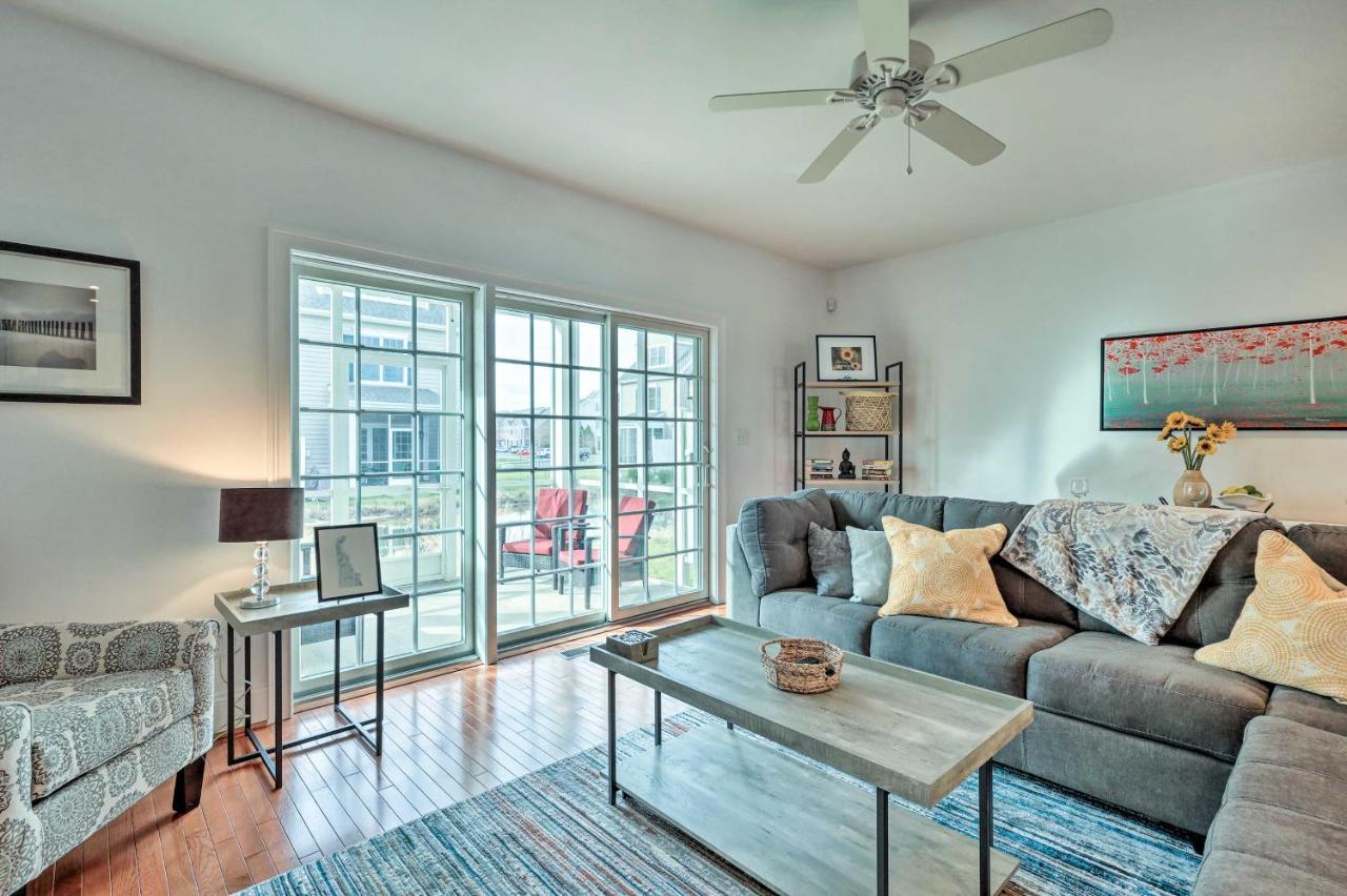 Rehoboth Townhome With Porch And Pool Access * Rehoboth Beach