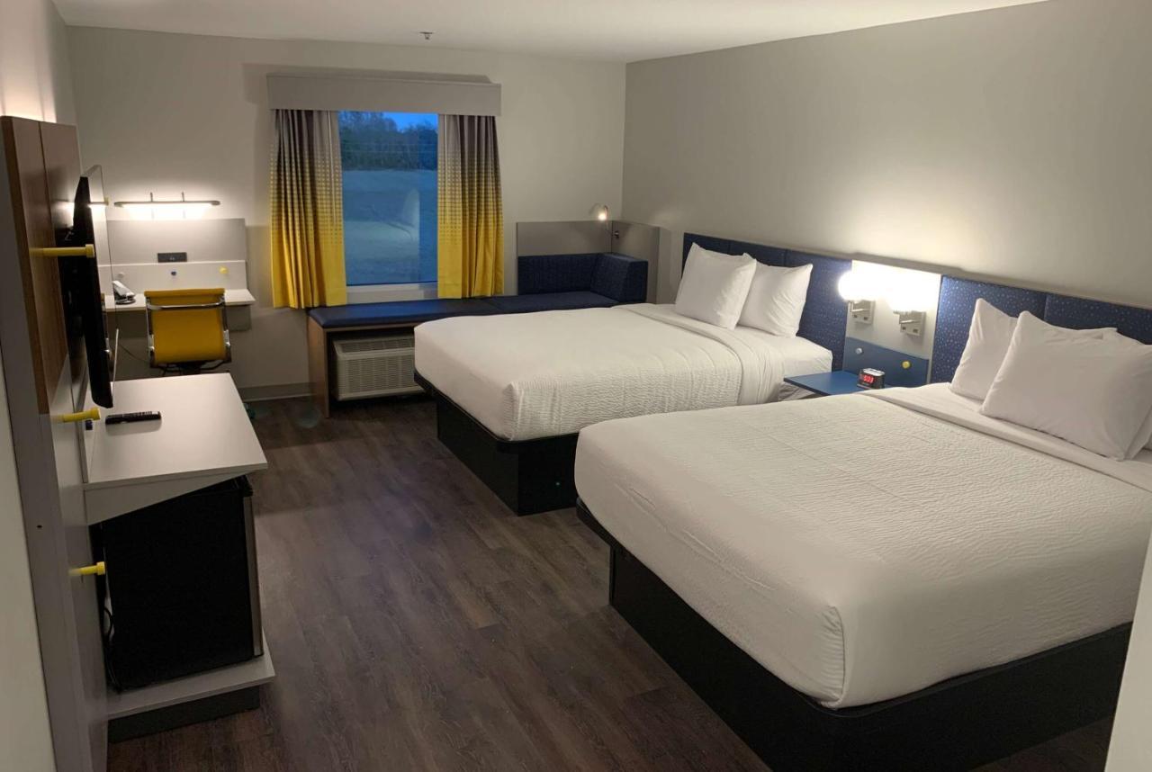Hotel Microtel & By Wyndham Rehoboth