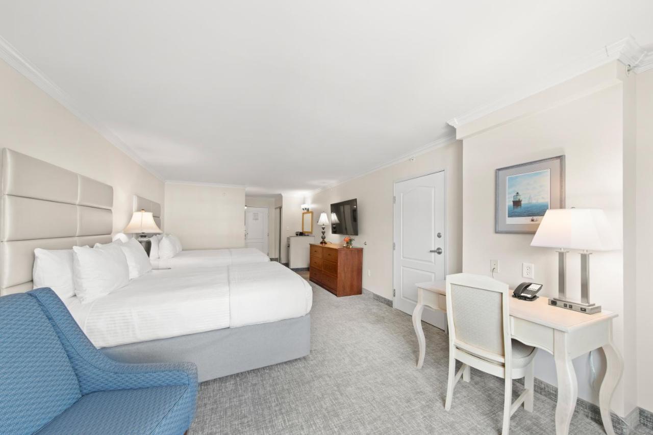 Rehoboth 4*