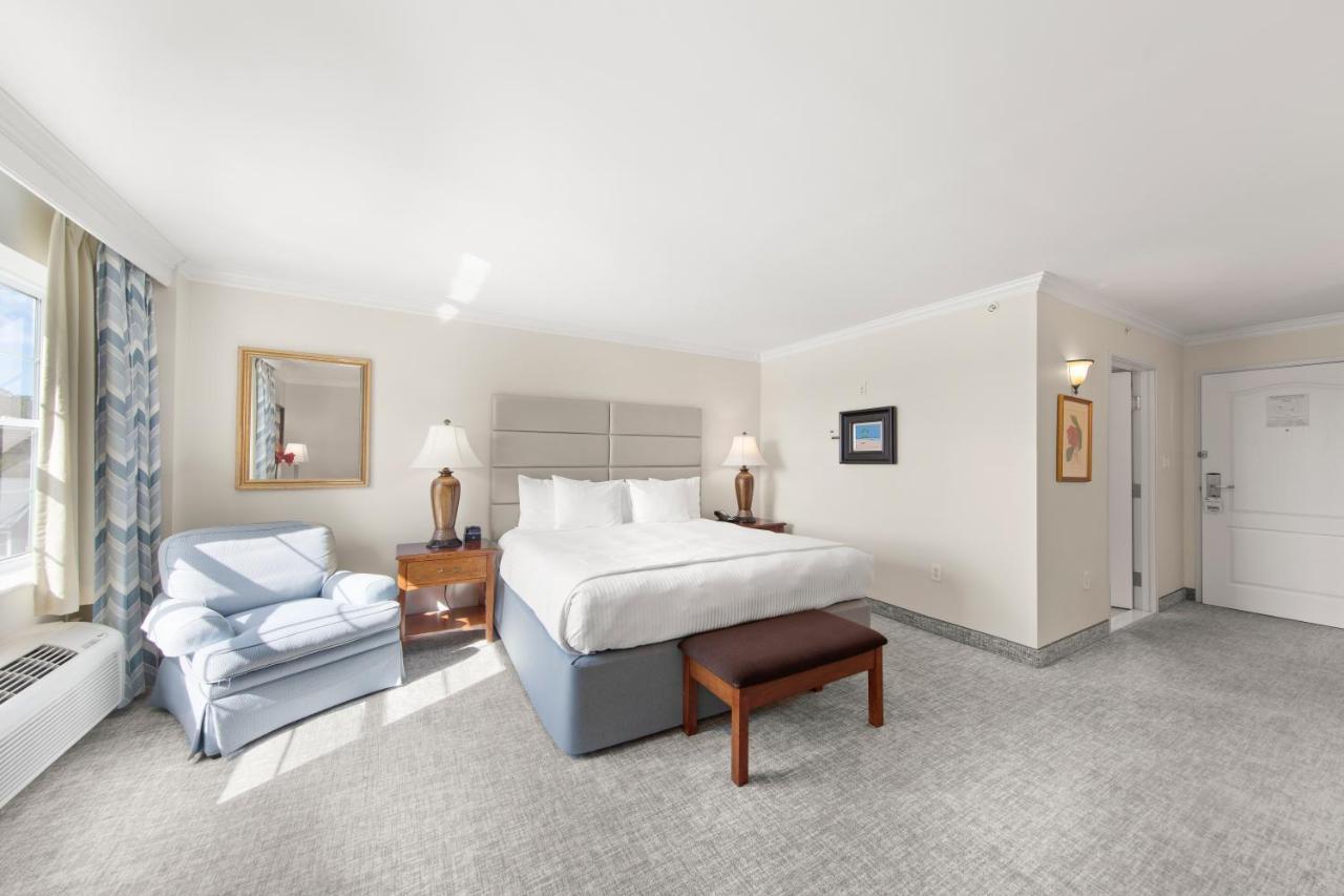 Rehoboth Hotel