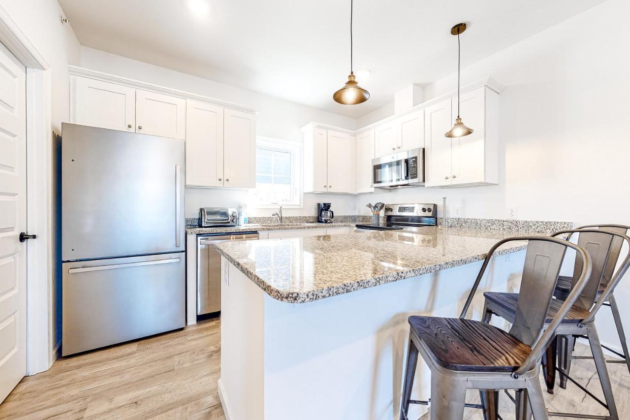 Rehoboth House --- 20494 Coastal Highway Unit #11 *