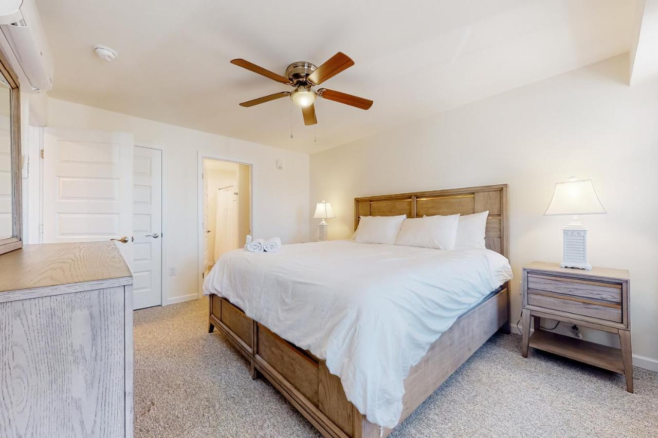 Apartment Rehoboth House --- 20494 Coastal Highway Unit #9