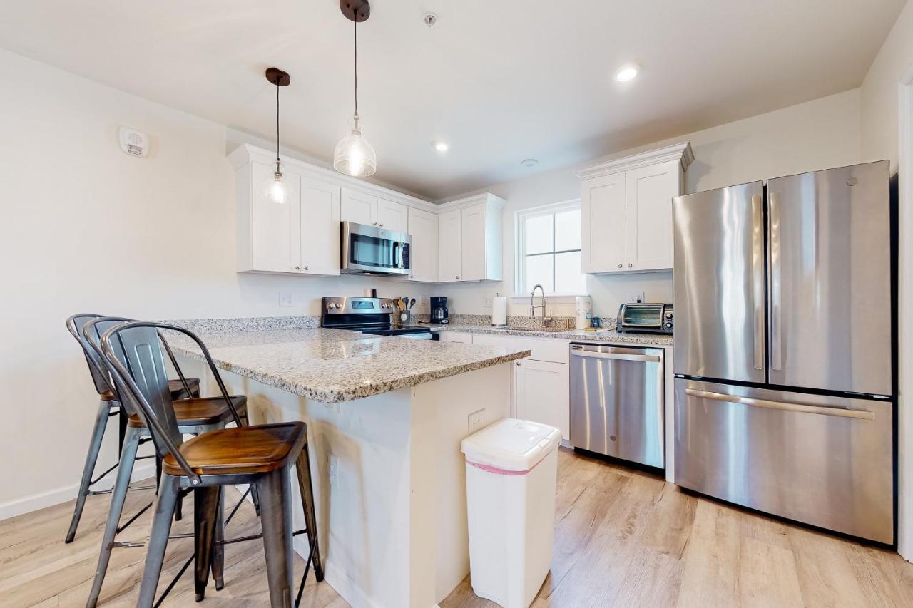 Rehoboth House --- 20494 Coastal Highway Unit #9 Apartment Rehoboth Beach
