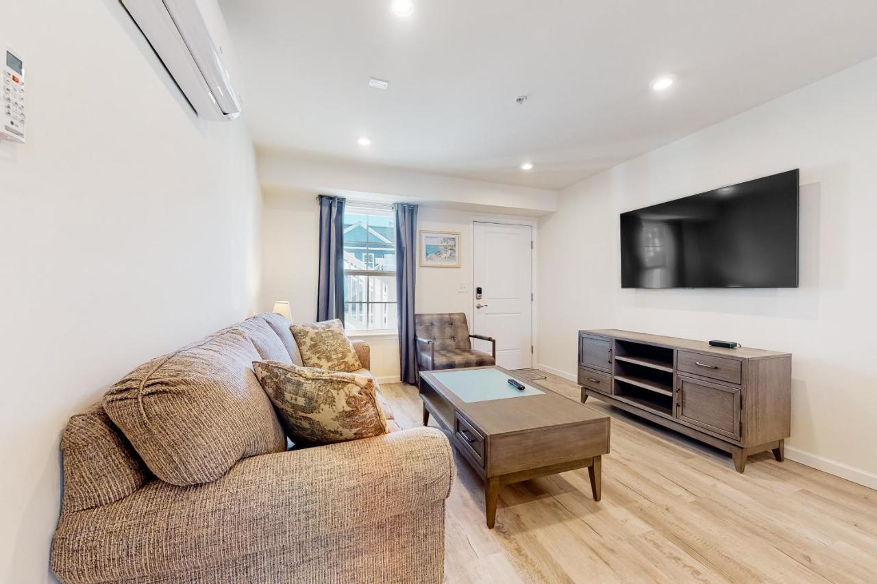 Apartment Rehoboth House --- 20494 Coastal Highway Unit #9 Rehoboth Beach