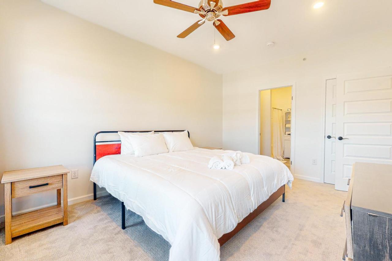 House --- 20494 Coastal Highway Unit #16 *