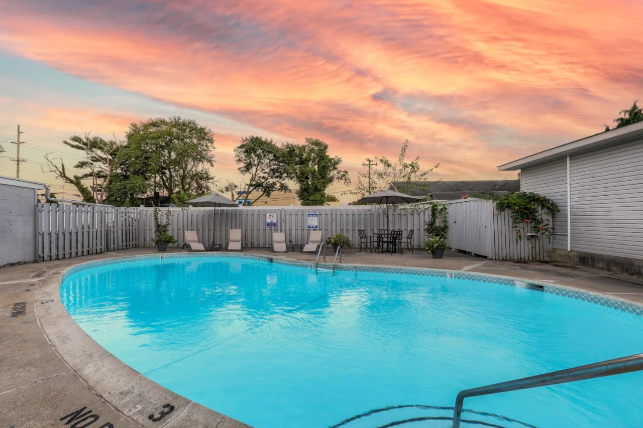 Apartment Rehoboth House --- 20494 Coastal Highway Unit #9