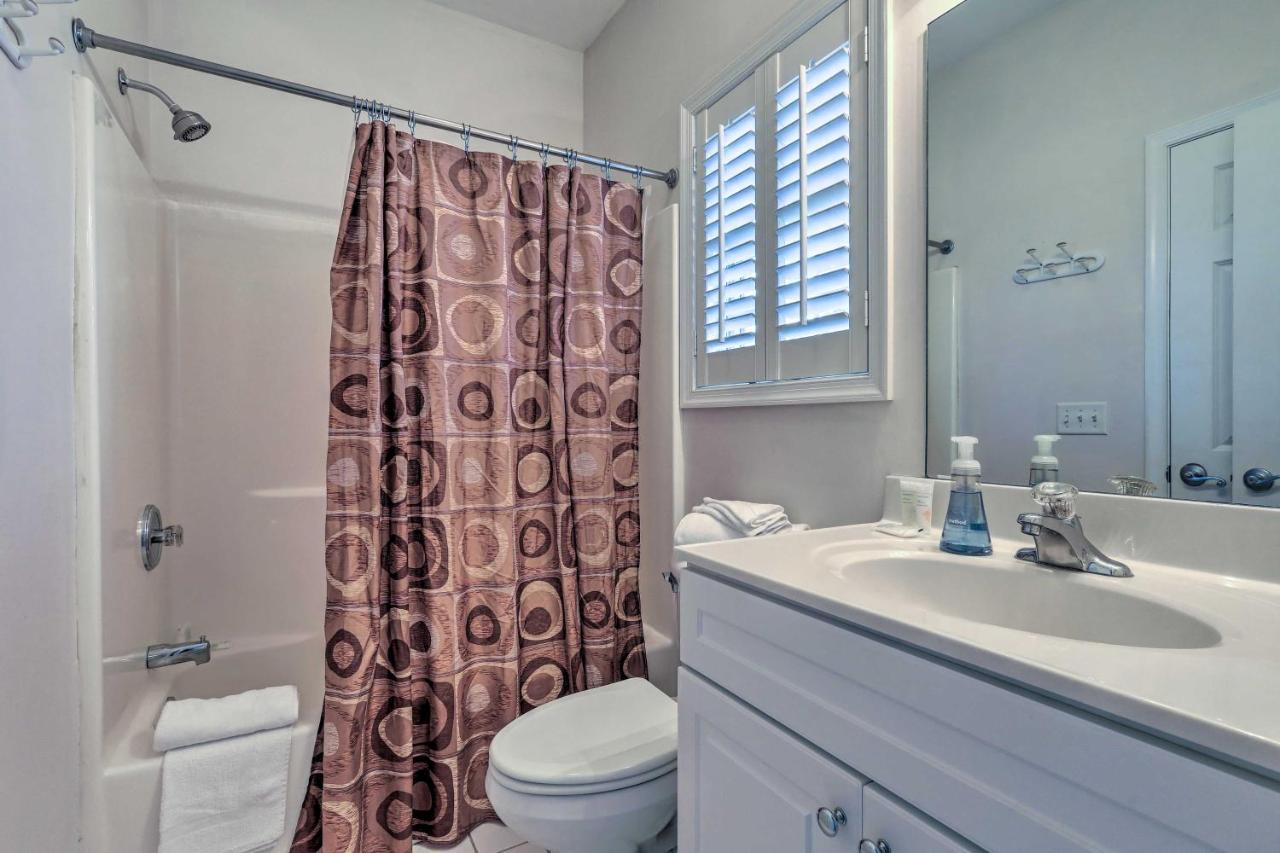 Rehoboth Townhome With Grill 2 Mi To Ocean! Holiday home Rehoboth Beach