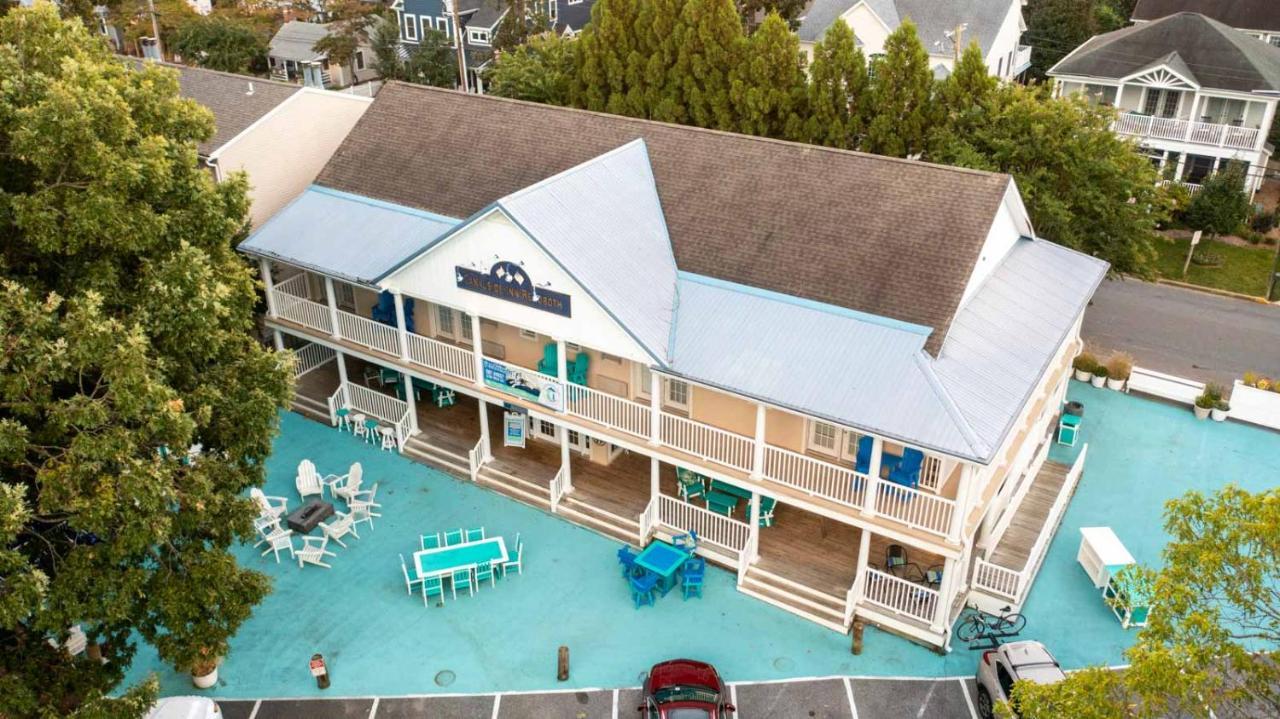 Hotel Canalside