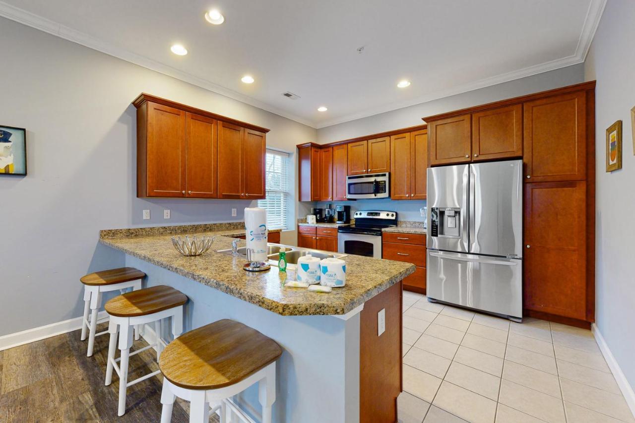 Apartment Town Of Rehoboth 20a Baltimore Ave *