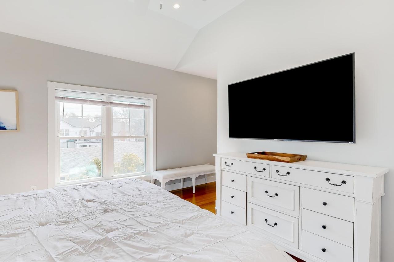 Rehoboth Royal Fisher St * Rehoboth Beach