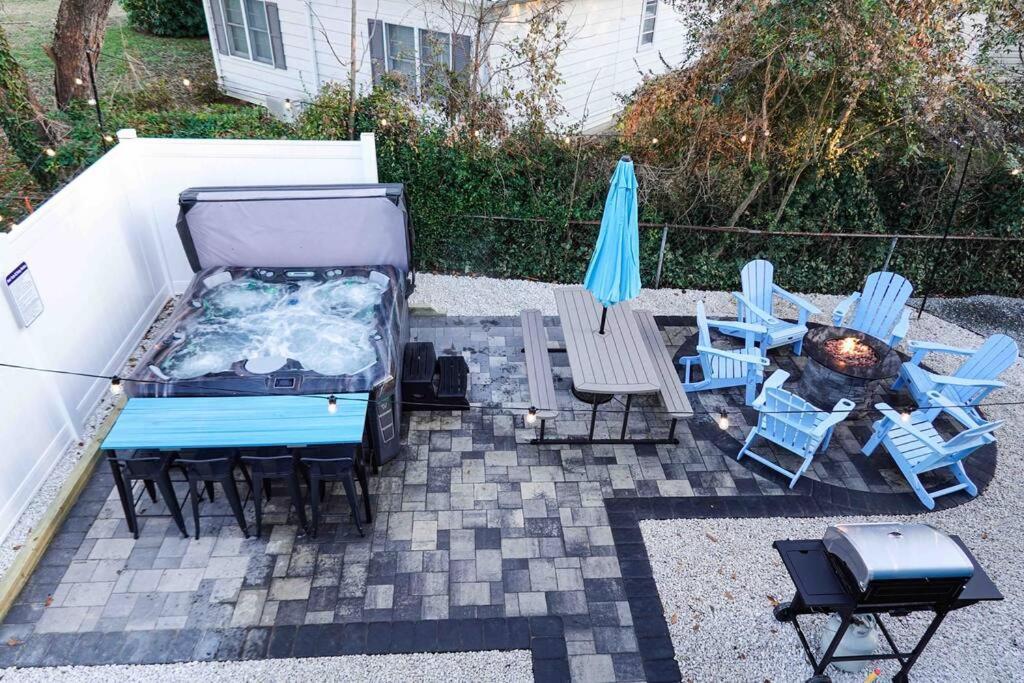 Family Paradise! Hottub/ev/4bd3ba/3.7mi To Holiday home *