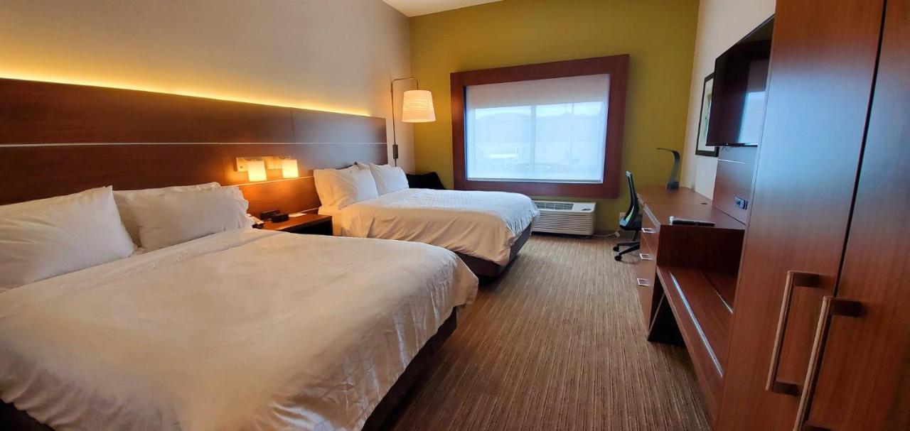 Express & Rehoboth By Ihg