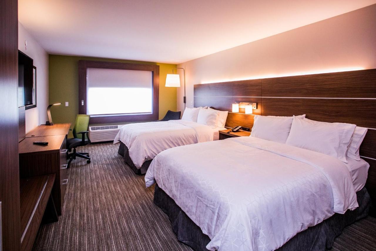 Express & Rehoboth By Ihg Hotel