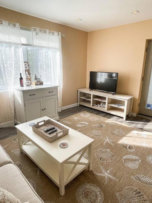 Holiday home Family Paradise! Hottub/ev/4bd3ba/3.7mi To