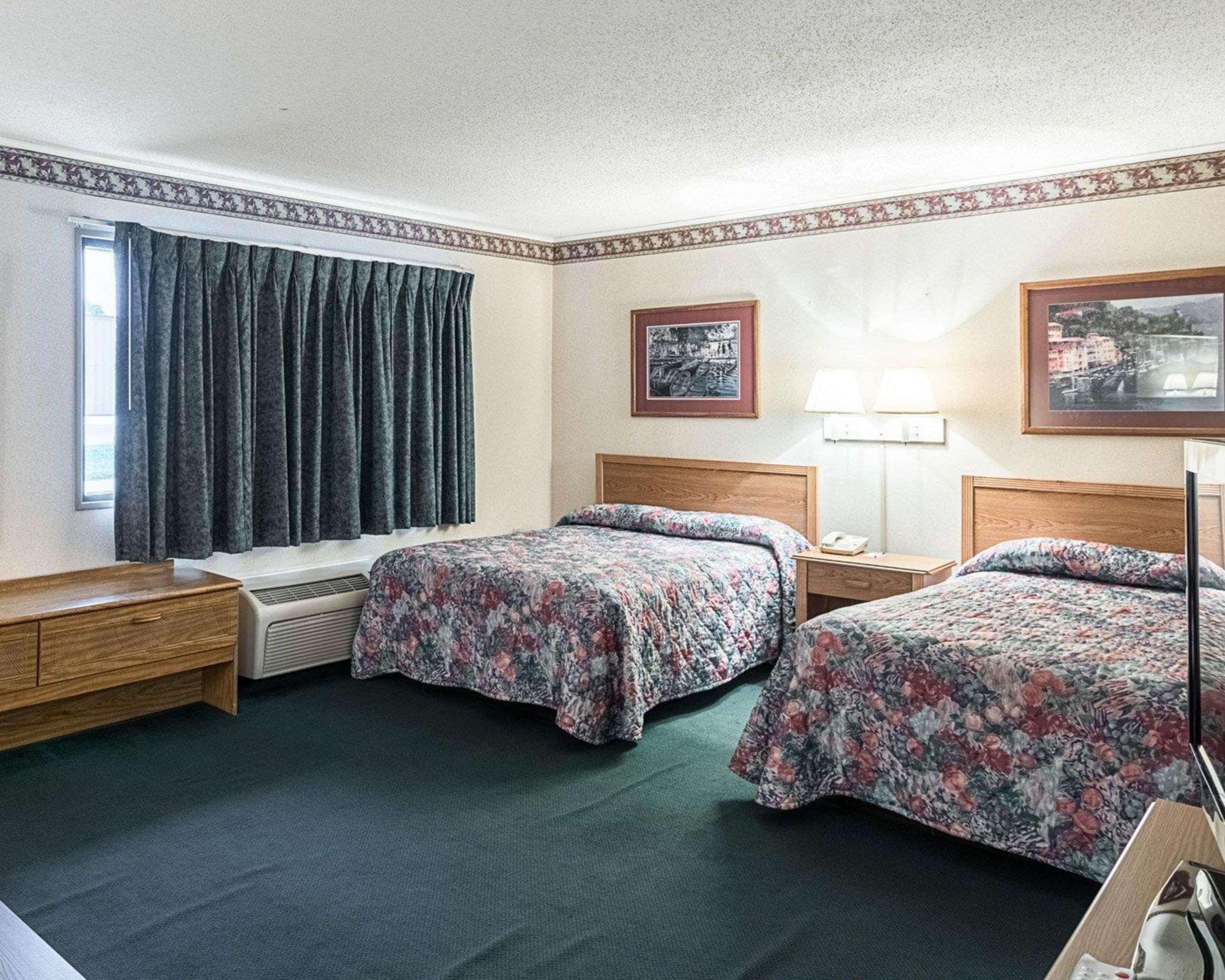 Hotel Rodeway & Rehoboth Beach