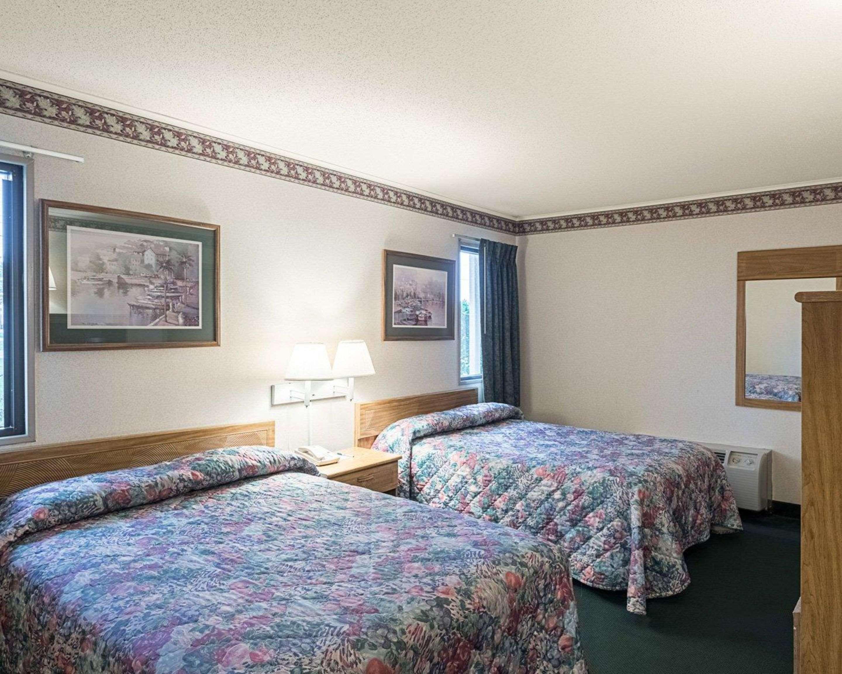 Hotel Rodeway & Rehoboth Beach