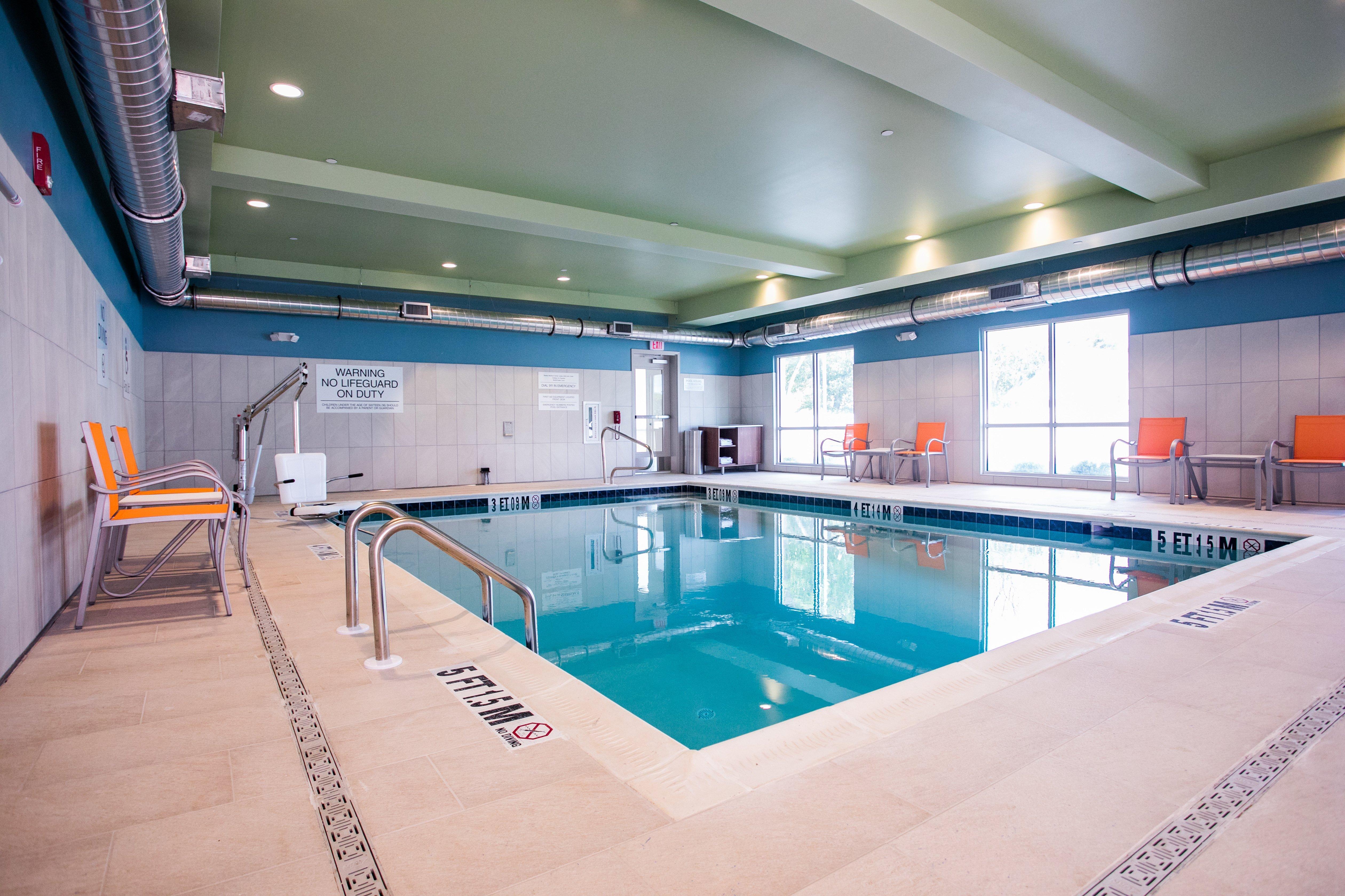Express & Rehoboth Hotel