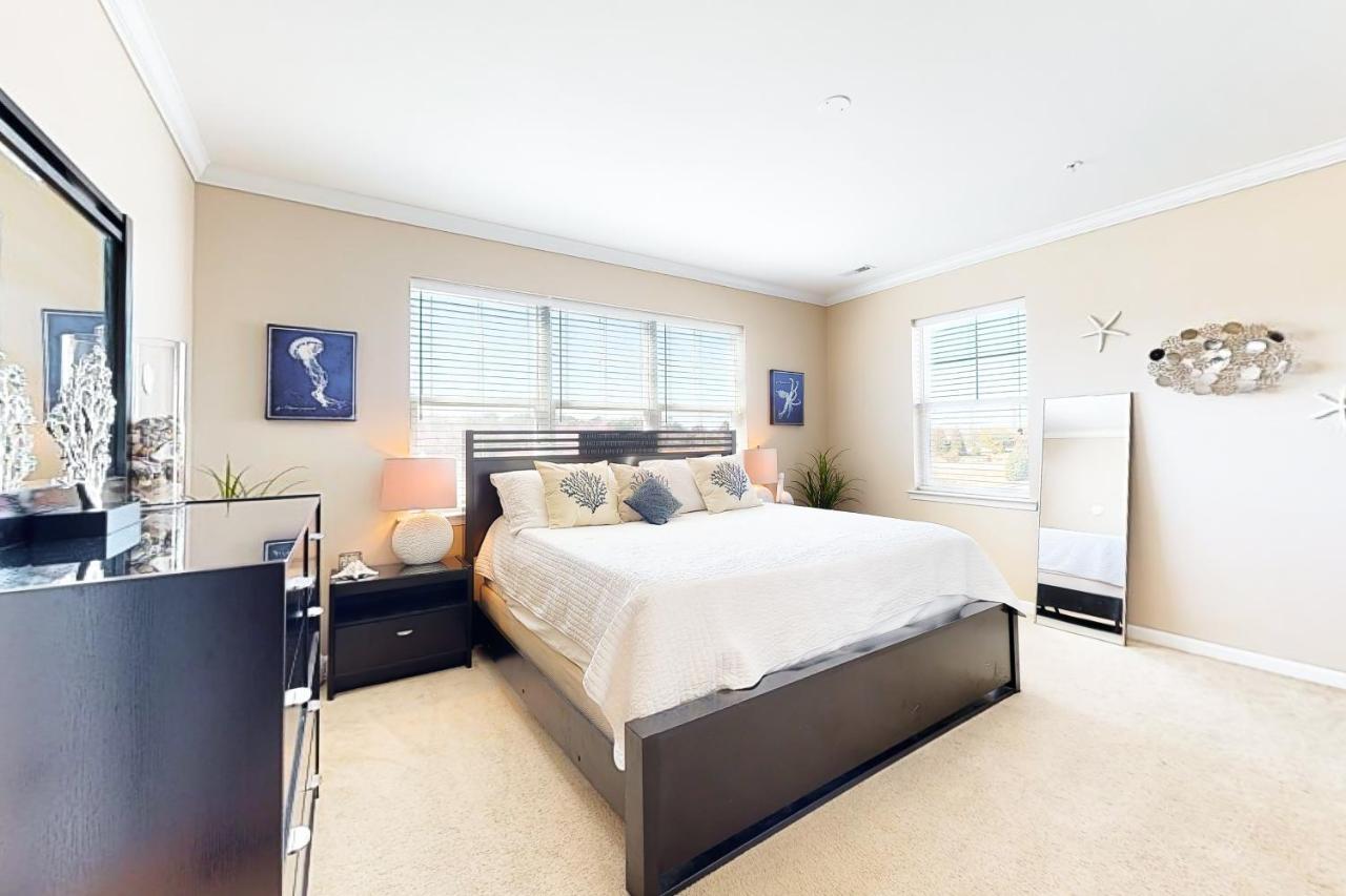 Grande At Canal Pointe - 37696 Ulster Dr, Unit #12 * Rehoboth Beach
