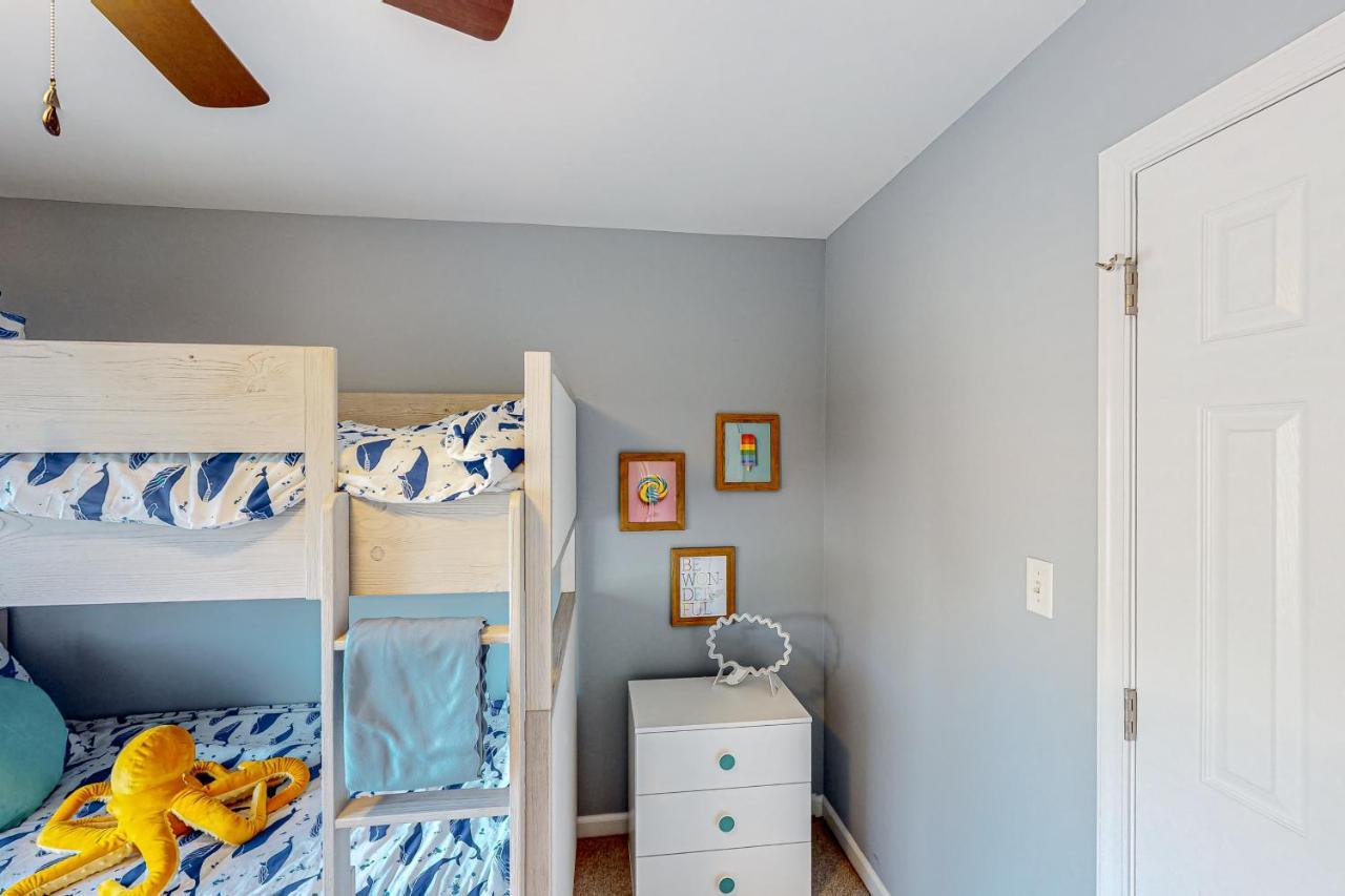 The Tides --- 19979 Sandy Bottom Cir, Unit #502 * Rehoboth Beach