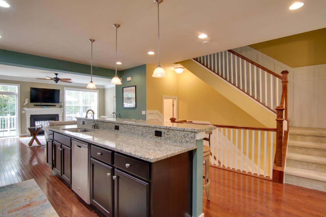 Holiday home Sunlit Rehoboth Townhome With Pool Access! Rehoboth Beach