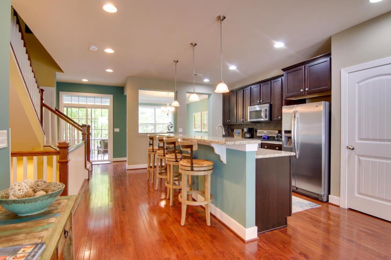 Holiday home Sunlit Rehoboth Townhome With Pool Access! Rehoboth Beach