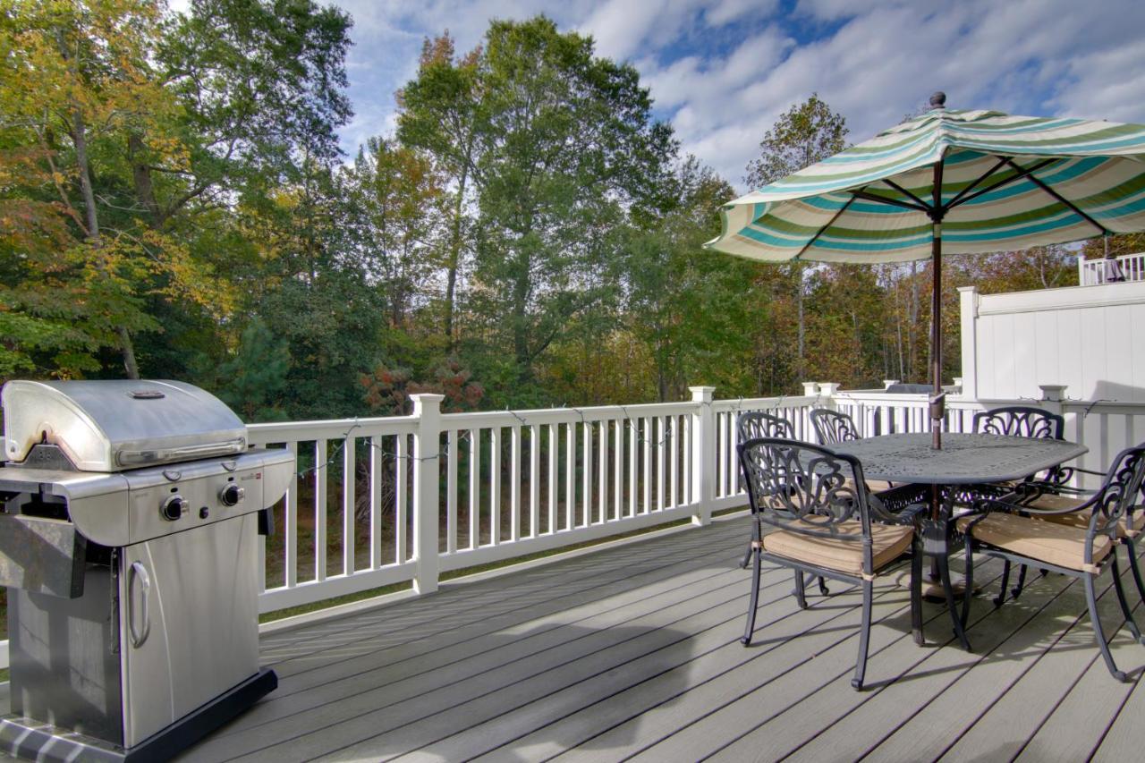 Sunlit Rehoboth Townhome With Pool Access!