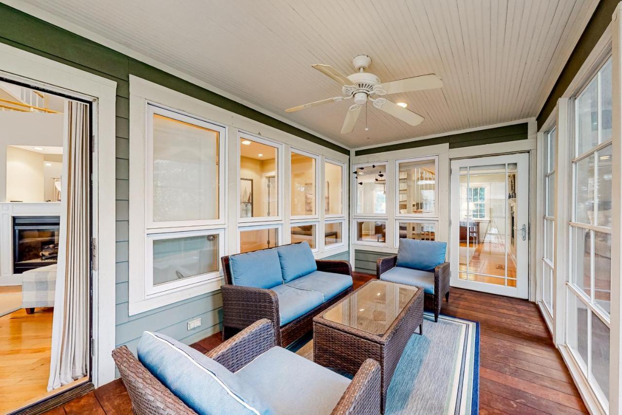 Town Of ---14 Cookman St. Rehoboth Beach