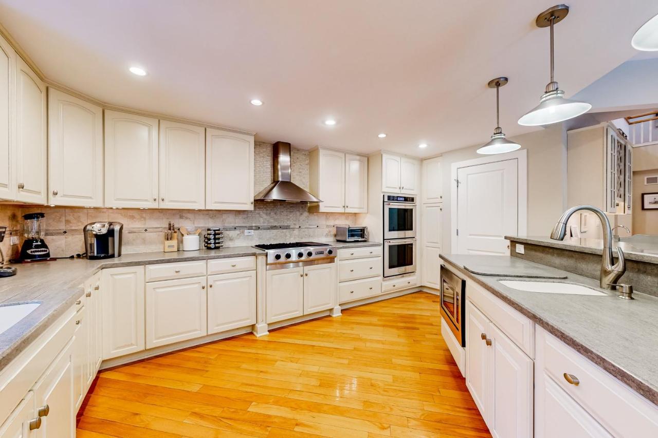 Town Of ---14 Cookman St. Holiday home Rehoboth Beach