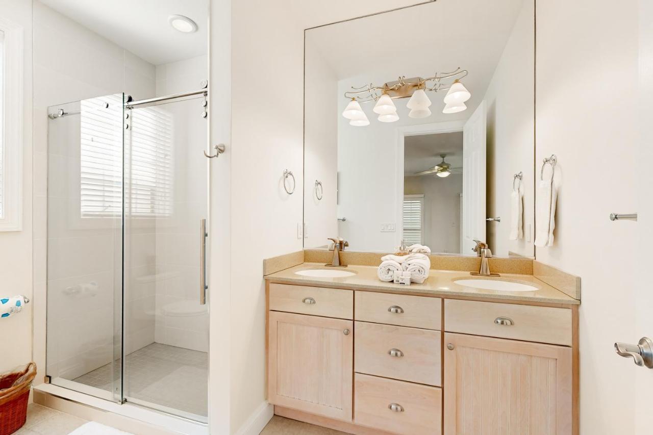 Canal Corkran --- 26 Eleanor Lee Lane East * Rehoboth Beach