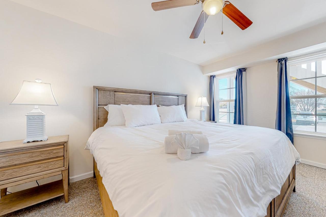 Rehoboth House --- 20494 Coastal Highway Unit #1 Apartment Rehoboth Beach