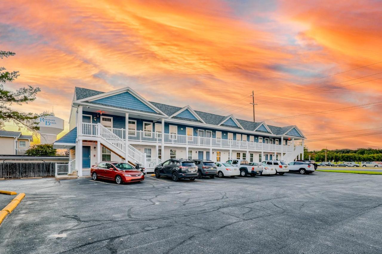 Rehoboth House --- 20494 Coastal Highway Unit #1 Apartment Rehoboth Beach