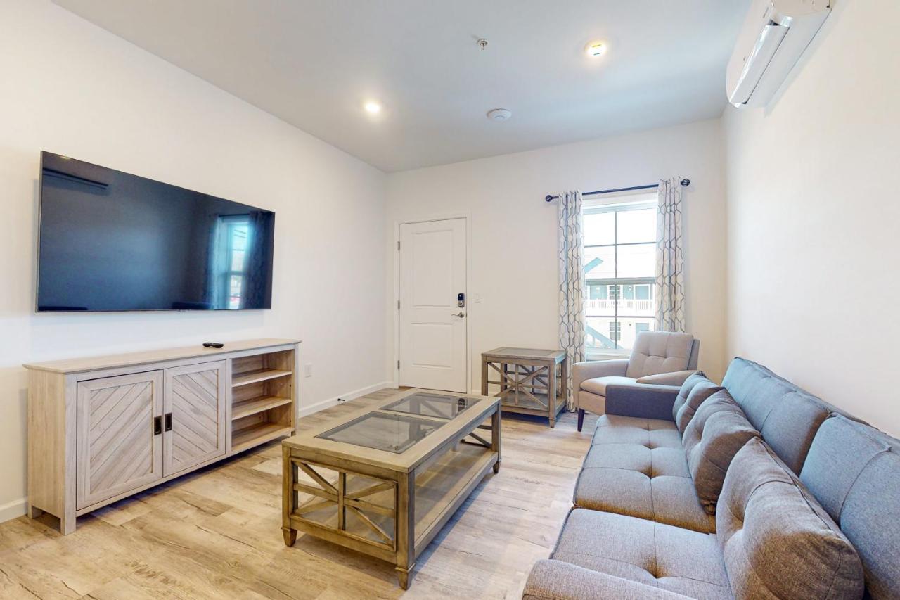 Apartment Rehoboth House --- 20494 Coastal Highway #15