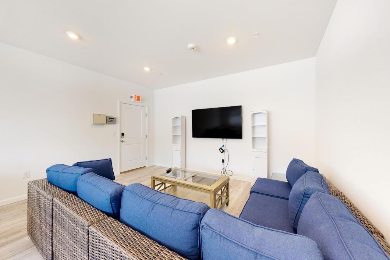 Apartment Rehoboth House --- 20494 Coastal Highway Unit #1