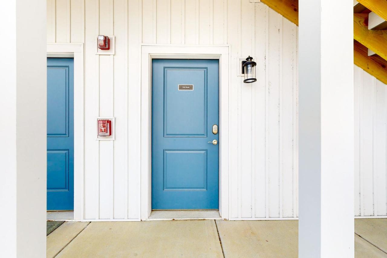 Rehoboth House --- 20494 Coastal Highway Unit #1 Apartment