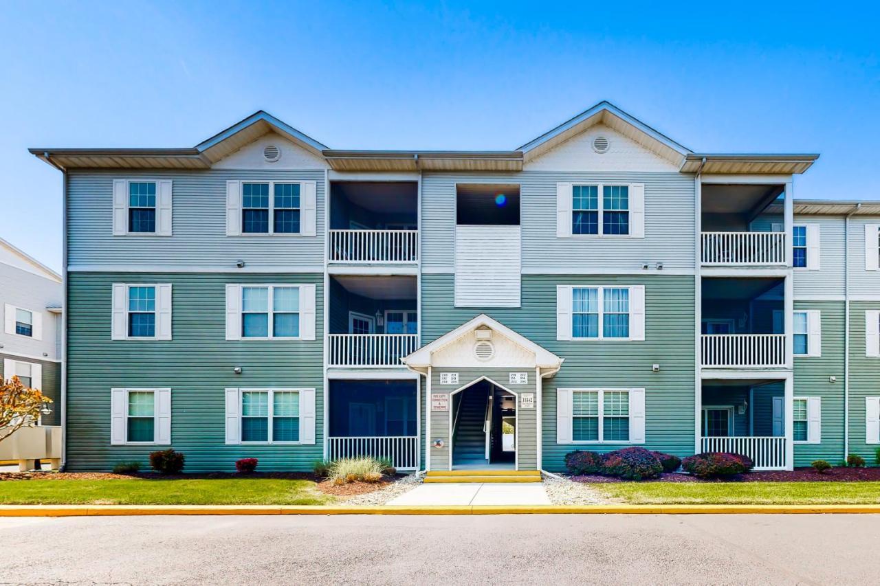 Sandpiper Village - 35542 East Atlantic Circle, Unit 203 Apartment
